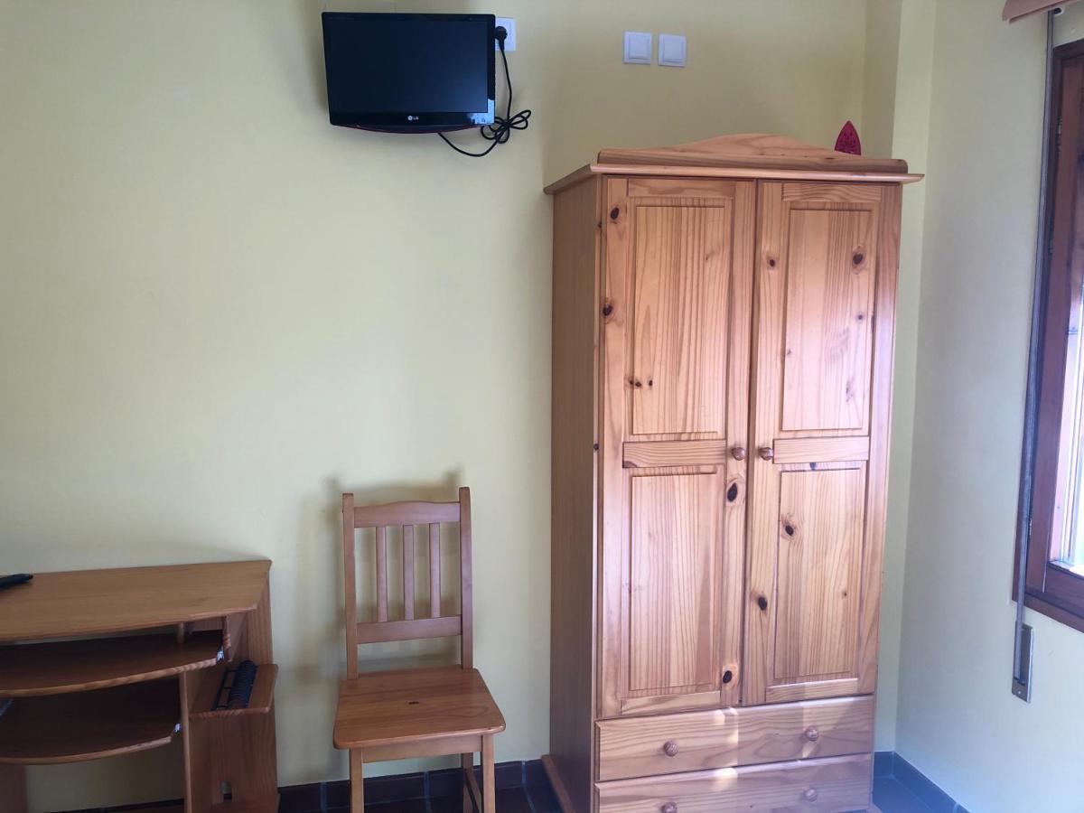 Bar Hostal Torralba De Los Sisones מראה חיצוני תמונה
