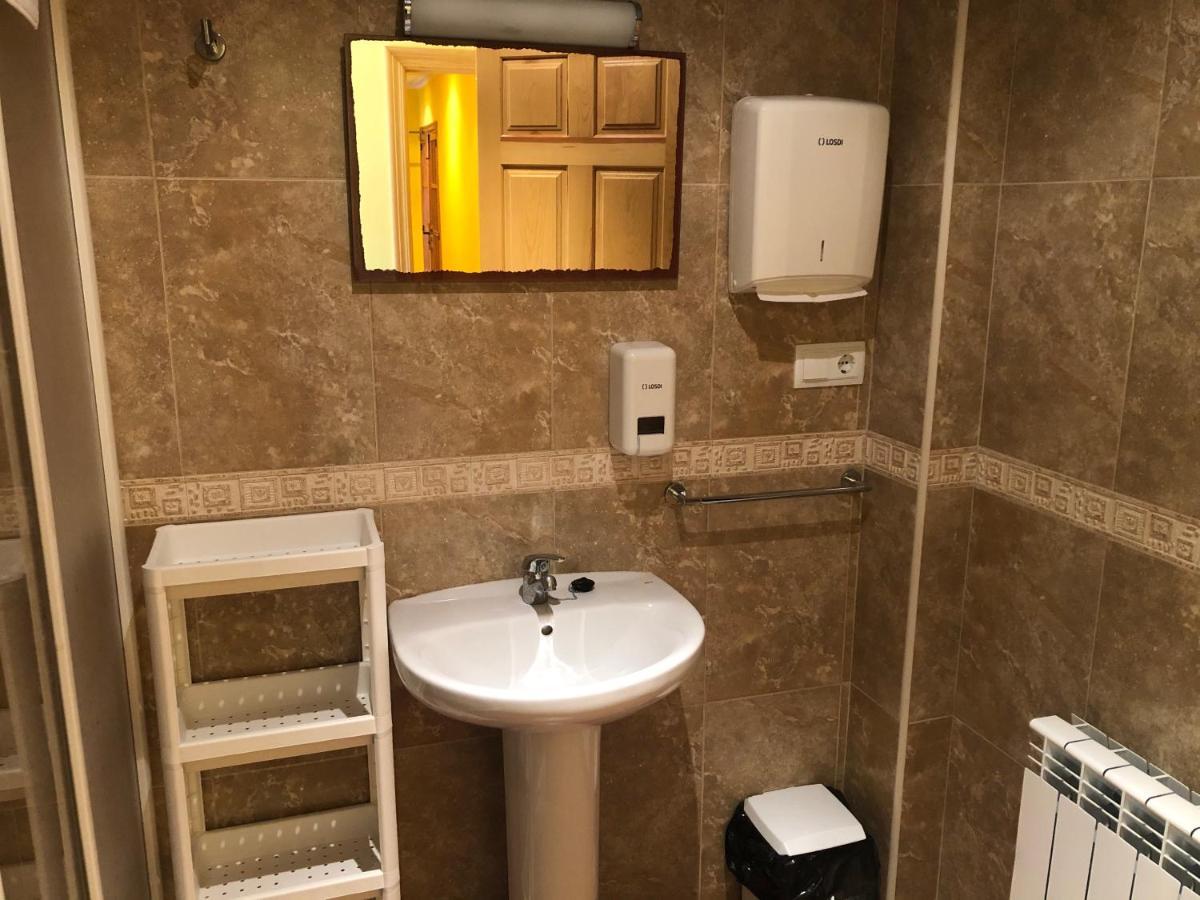 Bar Hostal Torralba De Los Sisones מראה חיצוני תמונה