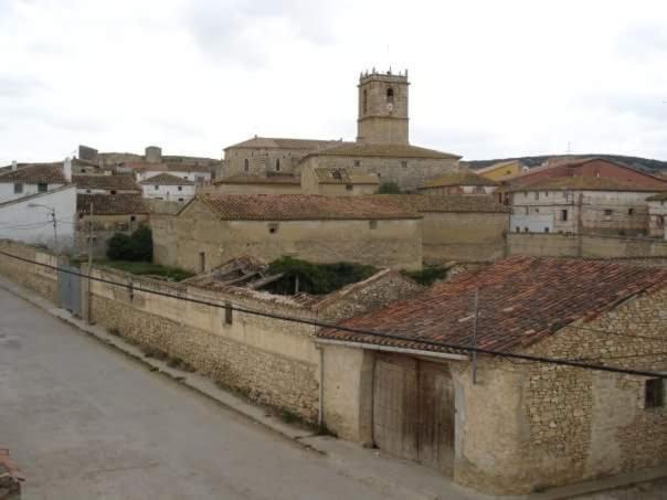 Bar Hostal Torralba De Los Sisones מראה חיצוני תמונה